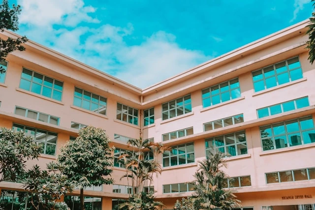 Sekolah Kencanabinginkuning